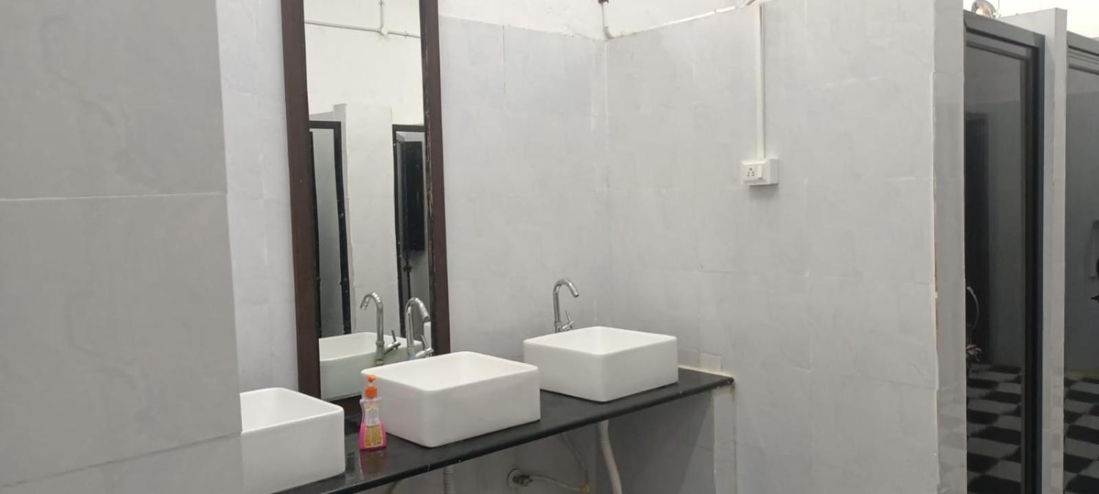 Abuzz Oxfordcaps Imperial Heights Mussoorie Dehradun Exterior photo